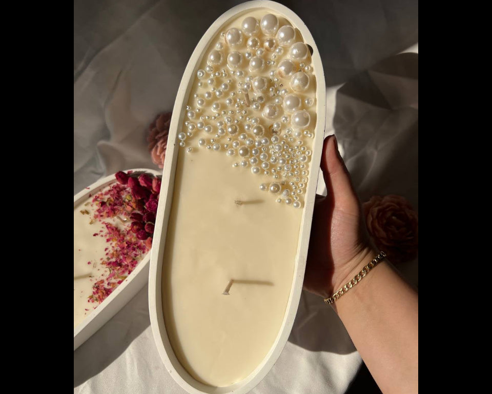 Pearls concrete jar