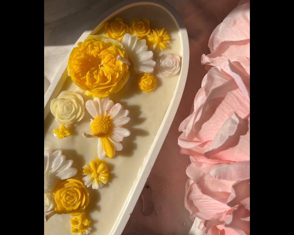 Yellow Roses concrete jar